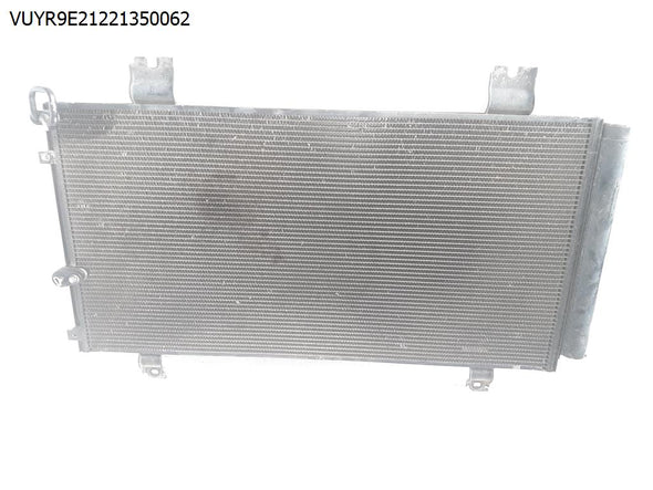 מעבה למזגן ללקסוס IS 2007-200)