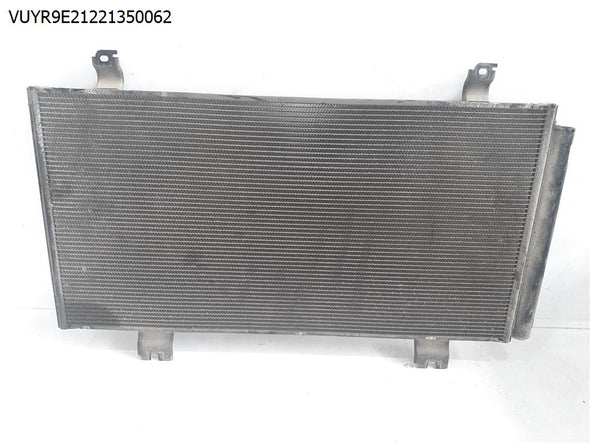 מעבה למזגן ללקסוס IS 2007-200)