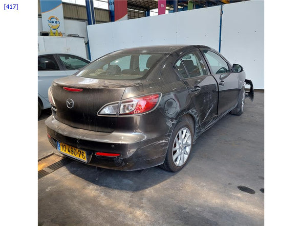 מסגרת לפנס ערפל קדמי שמאל למזדה 3 2009-2013