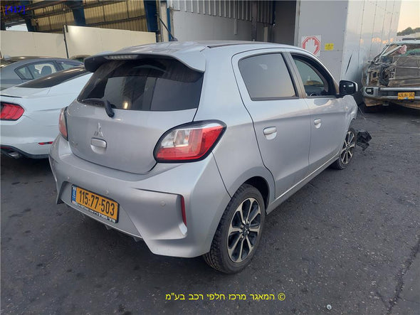 שקע USB למיצובישי ספייס סטאר 2013-2024