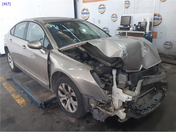 ידית פנימית לפתיחת דלת קדמית ימין לסיטרואן C5 2009-2024