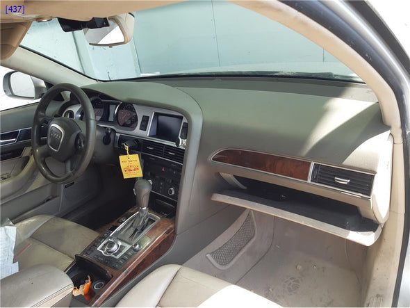 צג בקרה למערכת מולטימדיה לאודי A6 2005-2011