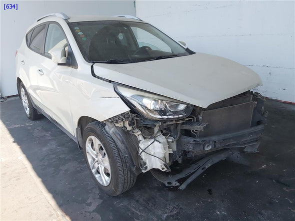 תומך פגוש אחורי ימין על דופן כנף עליון ליונדאי IX35 2010-2016