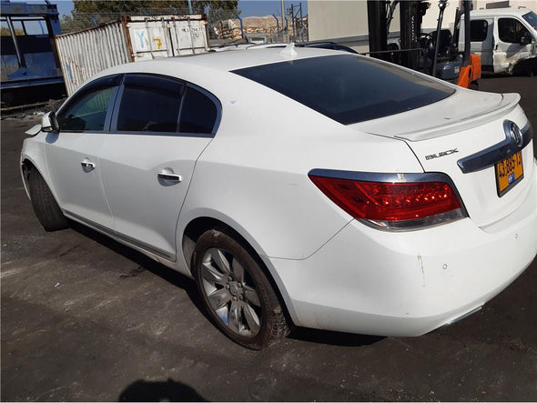 פס קישוט מכסה מטען לביואיק לה קרוס 2010-2024