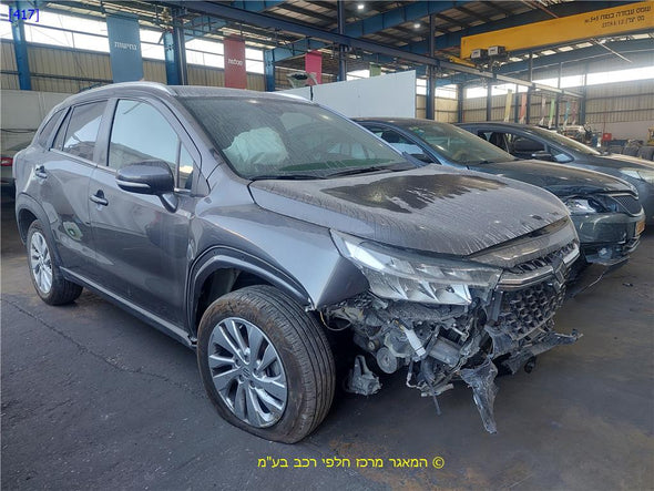 דלת אחורית שמאל לסוזוקי SX4 קרוסאובר 2022-2024