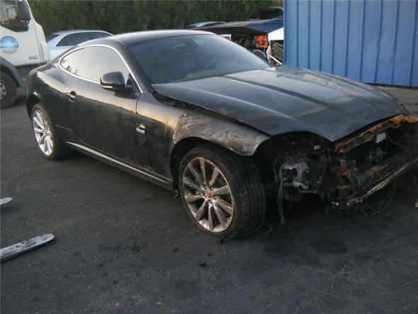 רמקול בדלת קדמית ימין ליגואר XK8 2006-2024