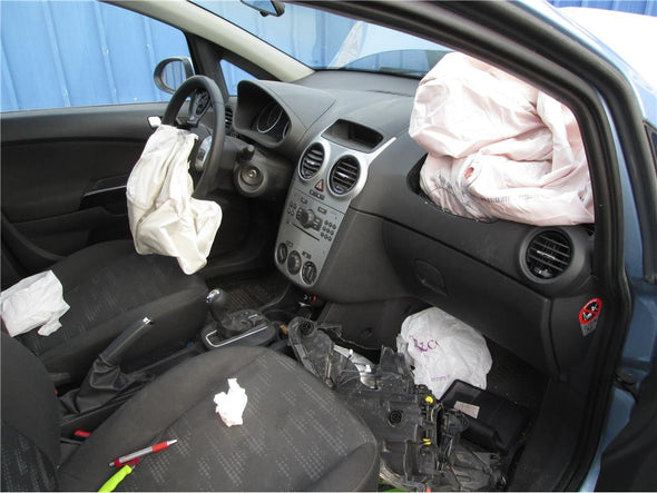 פלסטיק כיסוי מנעול סטרייקר אחורי לאופל קורסה 2011-2015