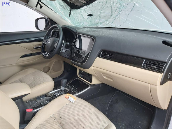 שטיח גומי/בד קדמי ימין למיצובישי אוטלנדר 2013-2021