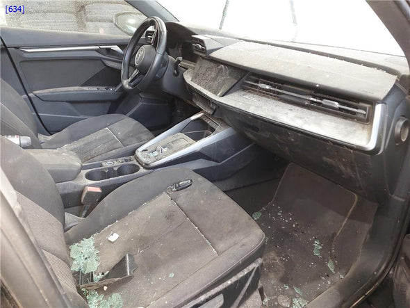 דלת אחורית ימין לאודי A3 2020-2024