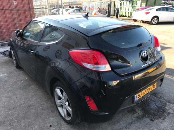 תומך פגוש קדמי ימין על דופן כנף ליונדאי וולוסטר 2011-2017