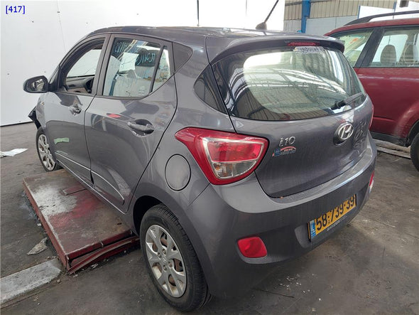 נקבה לחגורת בטיחות אחורית אמצעית ליונדאי I10 2014-2020