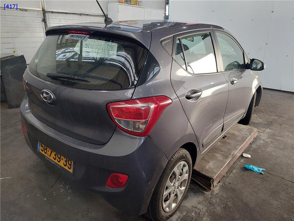 נקבה לחגורת בטיחות אחורית אמצעית ליונדאי I10 2014-2020