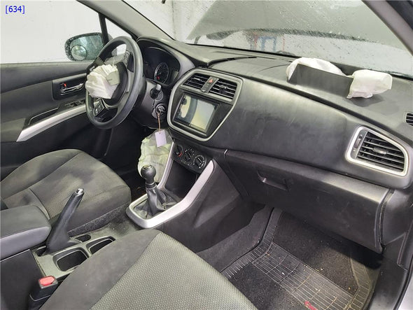 צג בקרה למערכת מולטימדיה לסוזוקי SX4 קרוסאובר 2013-2022