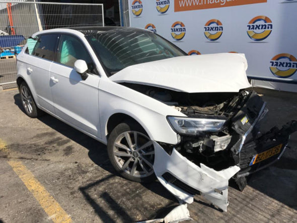 פלסטיק כיסוי מנעול סטרייקר אחורי לאודי A3 2012-2020