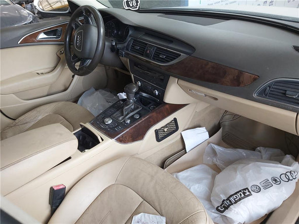 צג בקרה למערכת מולטימדיה לאודי A6 2011-2018