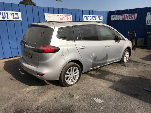 תריס איוורור שמאל בדשבורד לאופל זאפירה 2012-2024