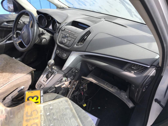 תריס איוורור שמאל בדשבורד לאופל זאפירה 2012-2024