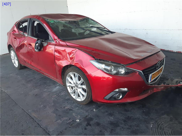 מחזיר אור לפגוש אחורי ימין למזדה 3 2013-2019