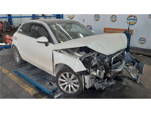 מגן שמש ימין לאודי A1 2010-2019