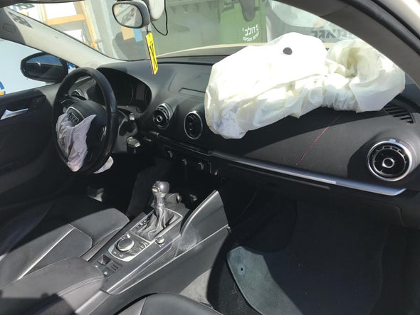 יחידת BCM 5Q0937084AG לאודי A3 2012-2020