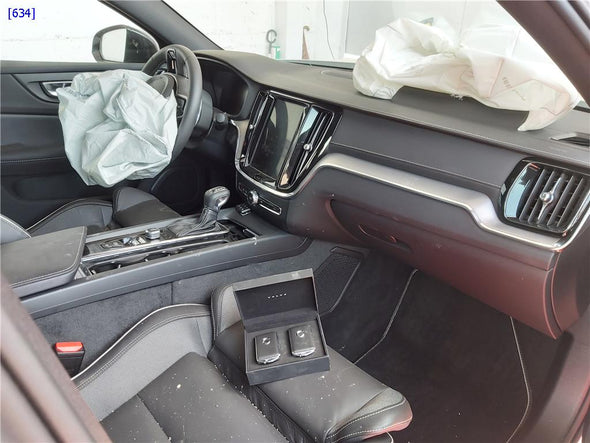 תאורת פנים קדמית לוולבו S60 2019-2024