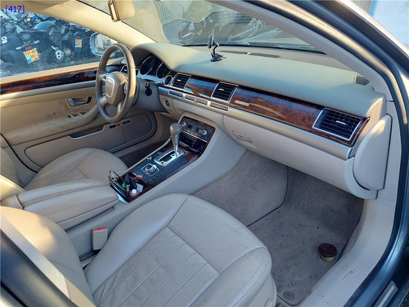 לוח שעונים דיגיטלי לאודי A8 2003-2010