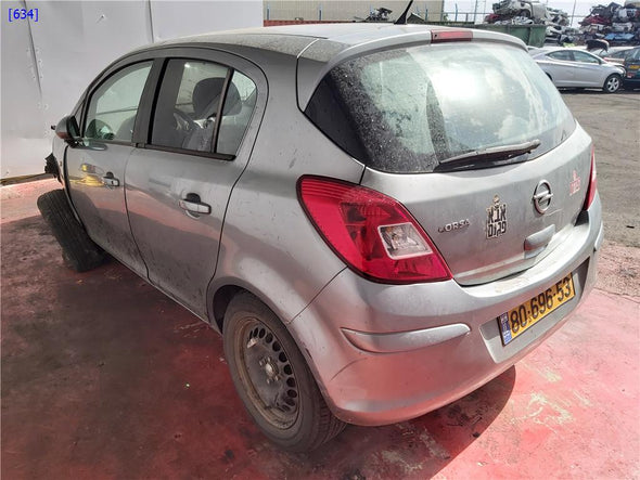 יחידת מיזוג פנימית לאופל קורסה 2011-2015