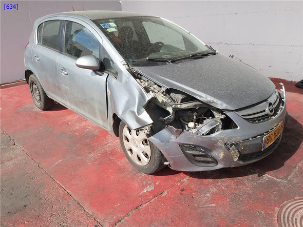 יחידת מיזוג פנימית לאופל קורסה 2011-2015