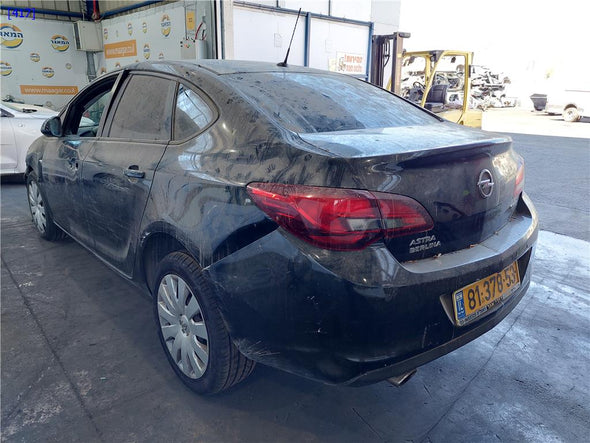 תא איחסון מתחת להגה לאופל אסטרה 2011-2017