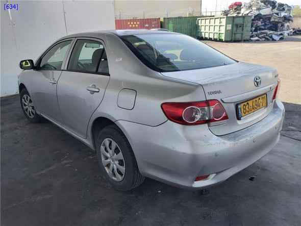 תריס איוורור אמצעי ימין בדשבורד לטויוטה קורולה 2008-2013