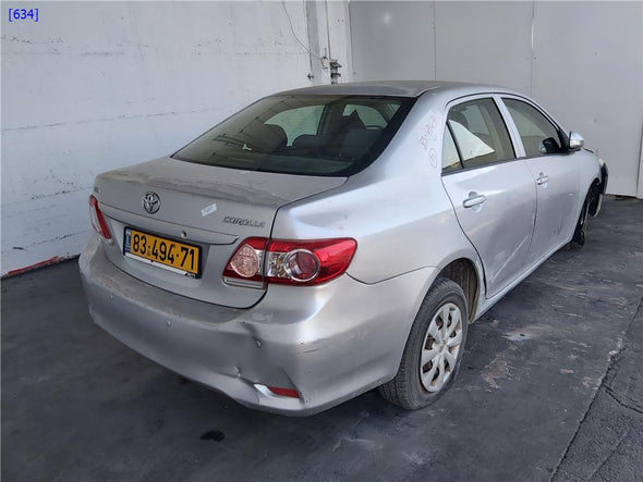 תריס איוורור אמצעי ימין בדשבורד לטויוטה קורולה 2008-2013