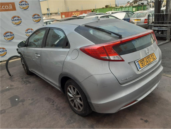 פנס אחורי שמאל להונדה סיוויק 5 דלתות 2012-2017