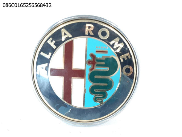 סמל יצרן אחורי  לאלפא רומאו גולייטה 2010-2021