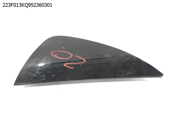 פלסטיק משולש לכנף אחורית ימין ליונדאי I10 2014-2020