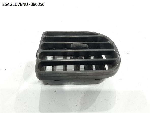 תריס איוורור ימין בדשבורד למזדה לנטיס 2002-2004