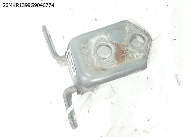 ציר עליון דלת אחורית ימין למזדה 6 2003-2008