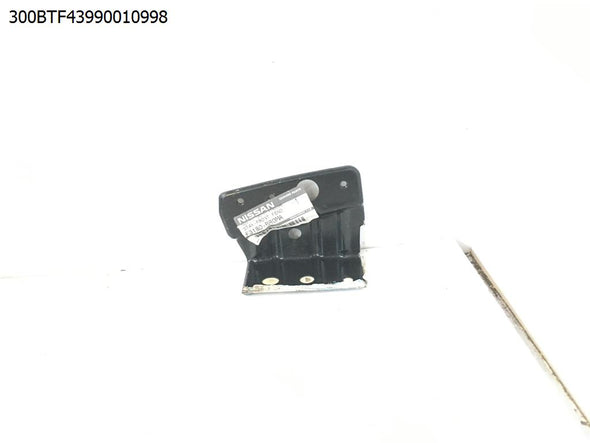 תומך כנף לבודי קדמית שמאל לניסן קשקאי 2008-2014