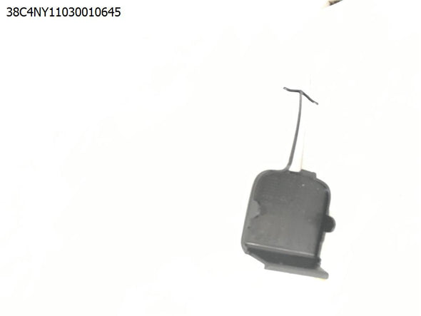 כיסוי פלסטיק בפגוש קדמי לוו גרירה לפולקסווגן גולף 2009-2013