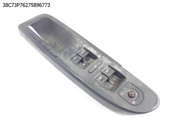 פקוד חלונות חשמל לפולקסווגן פאסאט 2006-2011