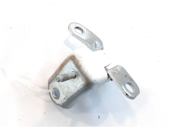 ציר תחתון דלת אחורית ימין לפורד פיאסטה 2013-2020