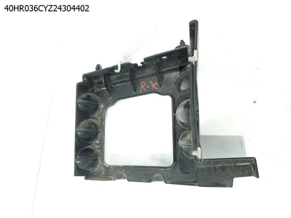 תומך פגוש אחורי ימין מתחת לפנס לפורד מוסטנג קבריולט 2015-2021