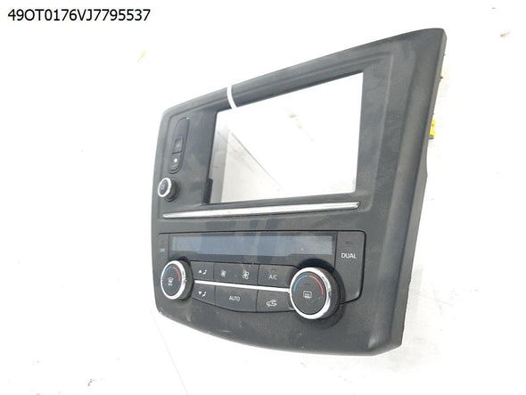 בקרת איורור דיגיטלית לרנו קדג'אר 2016-2021