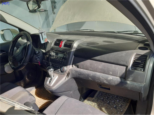 נקבה לחגורת בטיחות קדמית שמאל להונדה CRV 2007-2013