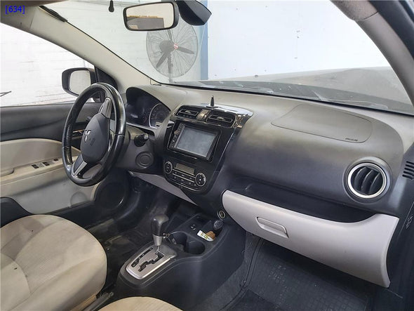 תא כפפות תחתון ימני למיצובישי אטראז' 2013-2021