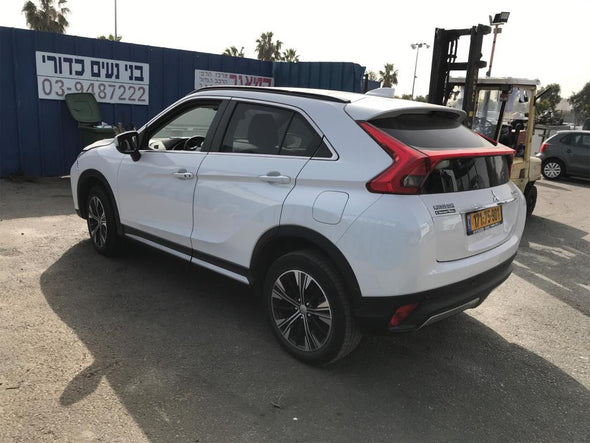 כנפון לדלת אחורית ימין למיצובישי אקליפס קרוס 2018-2021