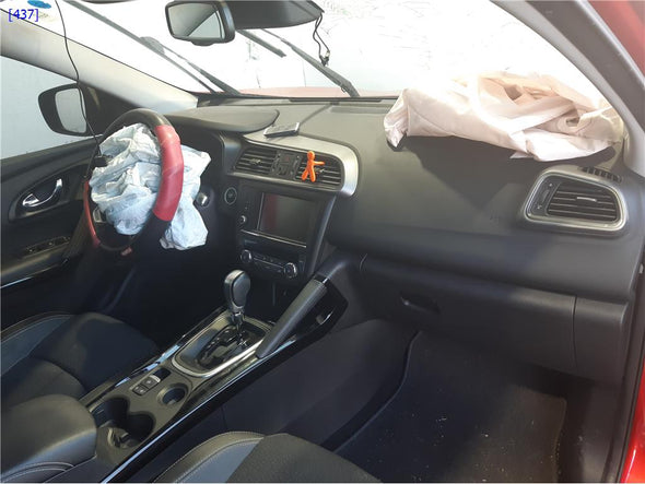 דלתית מכסה דלק לרנו קדג'אר 2016-2021