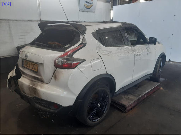 תאורת לוחית זיהוי אחורי לניסן ג'וק 2010-2020