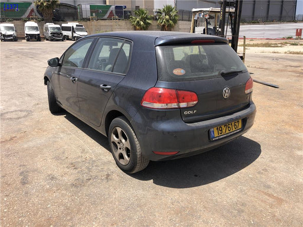 תא כפפות תחתון ימני לפולקסווגן גולף 2009-2013