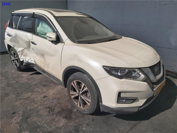 נקבה לחגורת בטיחות אחורית ימין לניסן איקס טרייל 2015-2021