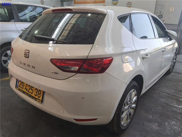 משאבת דלק חשמלית במיכל דלק 1200 לסיאט לאון 2013-2021